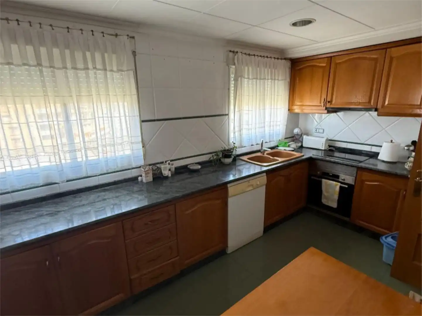 Piso de alquiler en Avinguda de la Fira, 15, Albaida Cocina de Piso de alquiler en Albaida con Aire acondicionado, Amueblado y Balcón