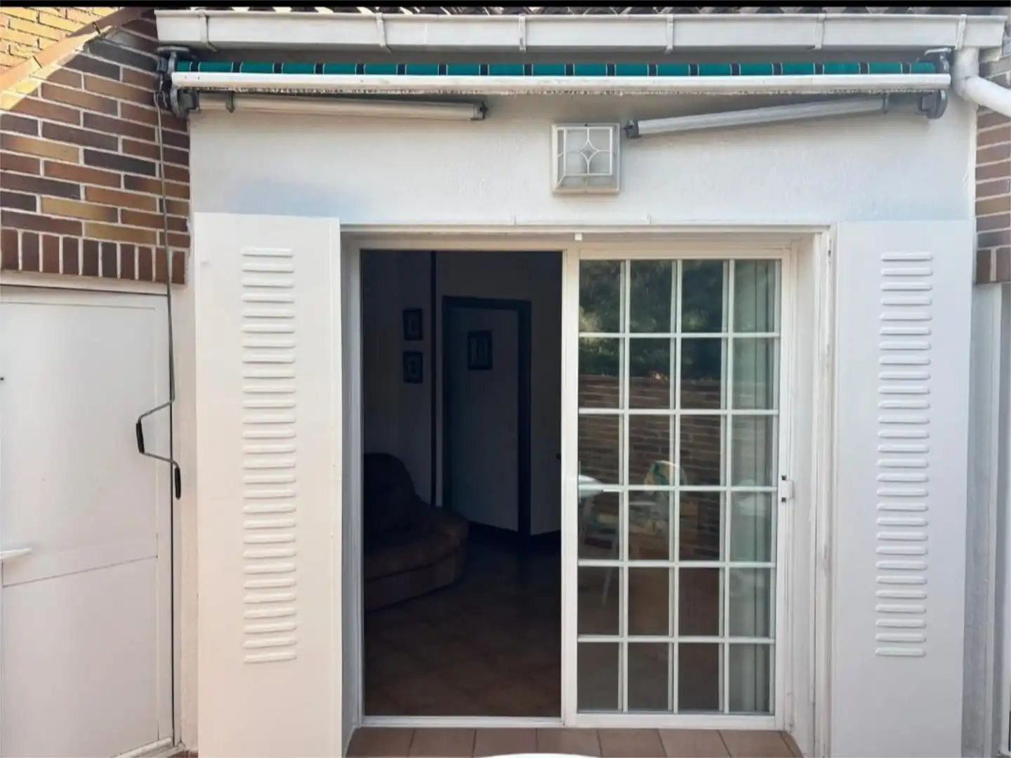 Terrasse von Wohnung zum Verkauf in El Espinar mit Terrasse, Abstellraum und Möbliert