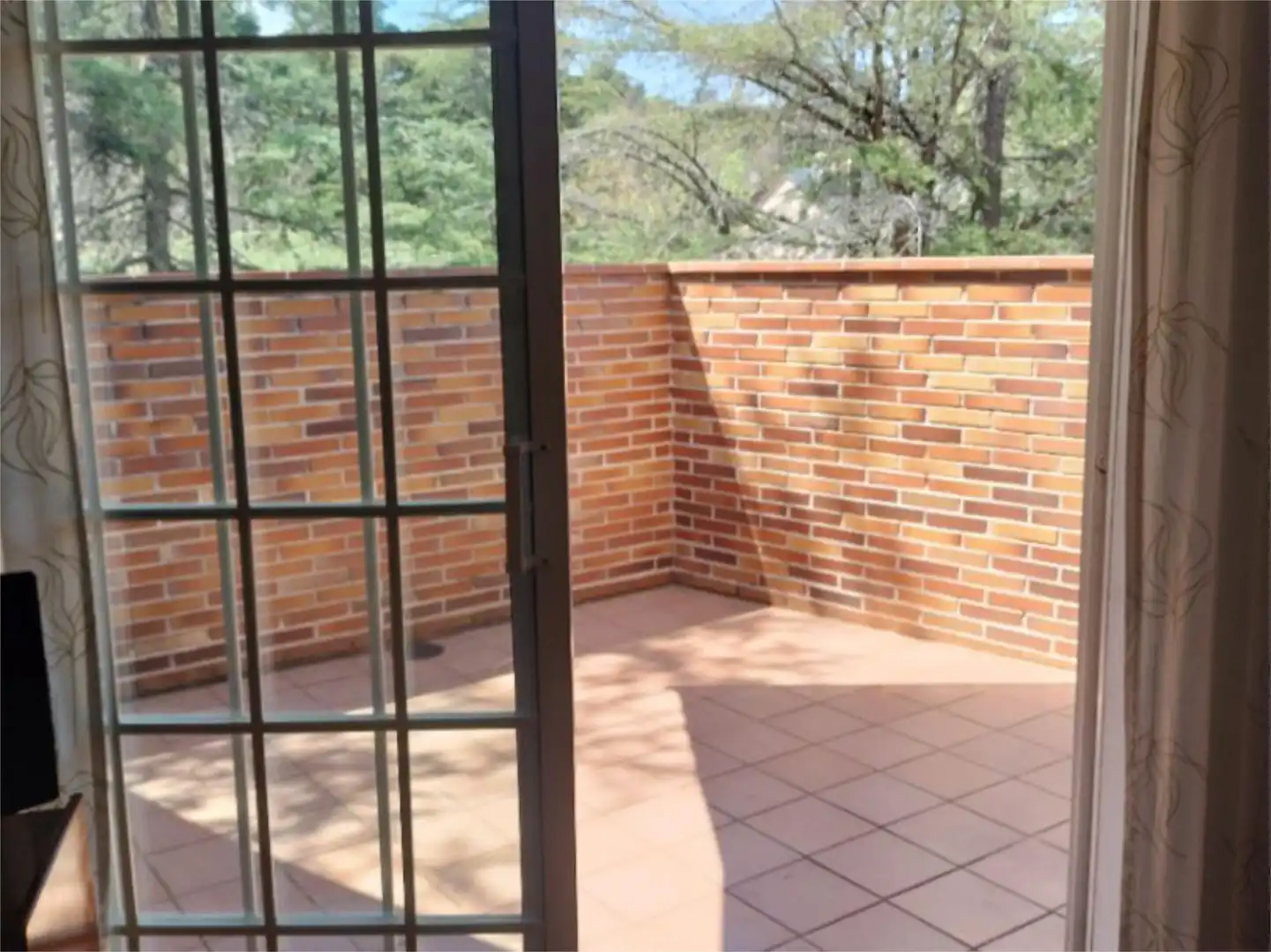 Terrasse von Wohnung zum Verkauf in El Espinar mit Terrasse, Abstellraum und Möbliert