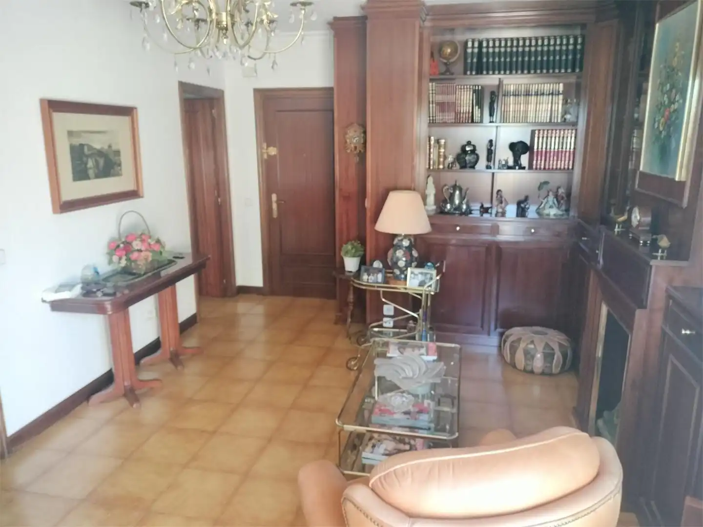 Wohnung zum Verkauf in El Espinar mit Terrasse, Abstellraum und Möbliert