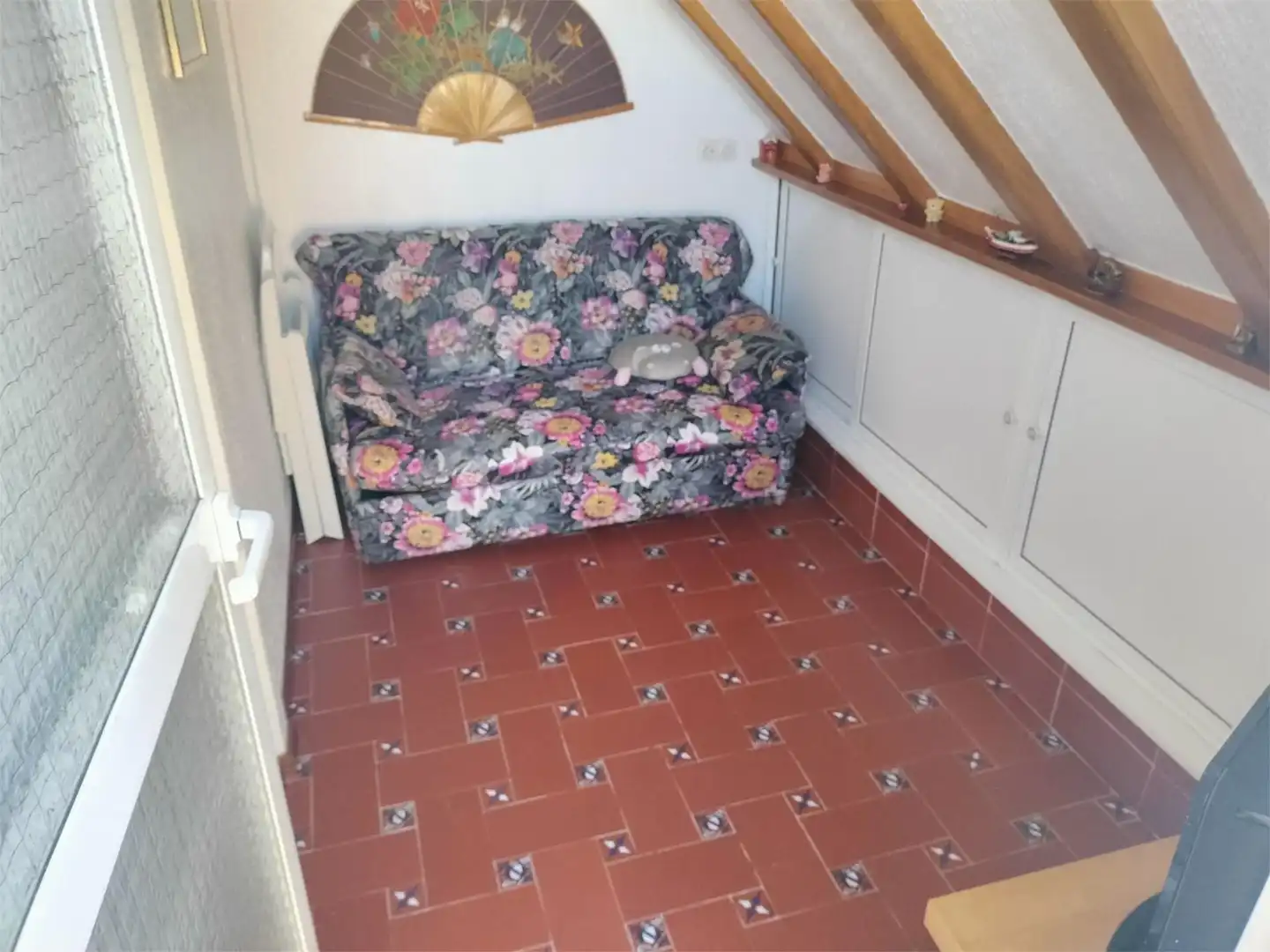 Wohnung zum Verkauf in El Espinar mit Terrasse, Abstellraum und Möbliert