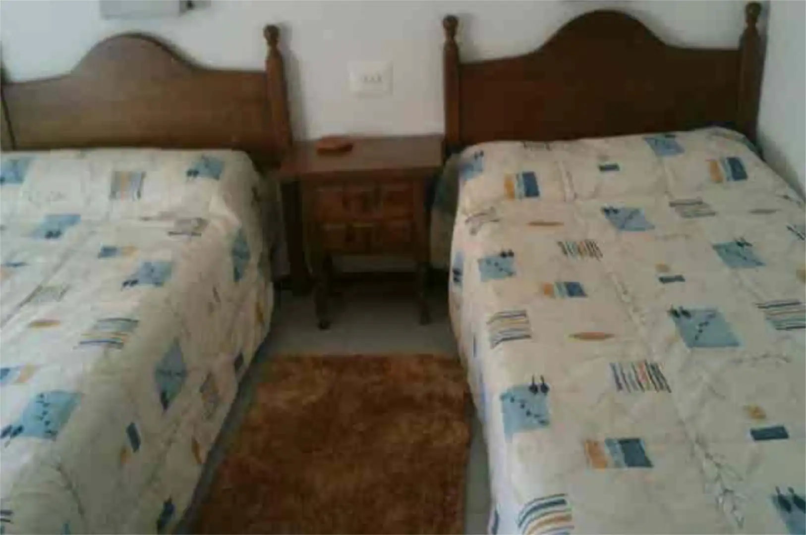 Dormitori de Casa adosada en venda en Candelario amb Calefacció, Jardí privat i Terrassa