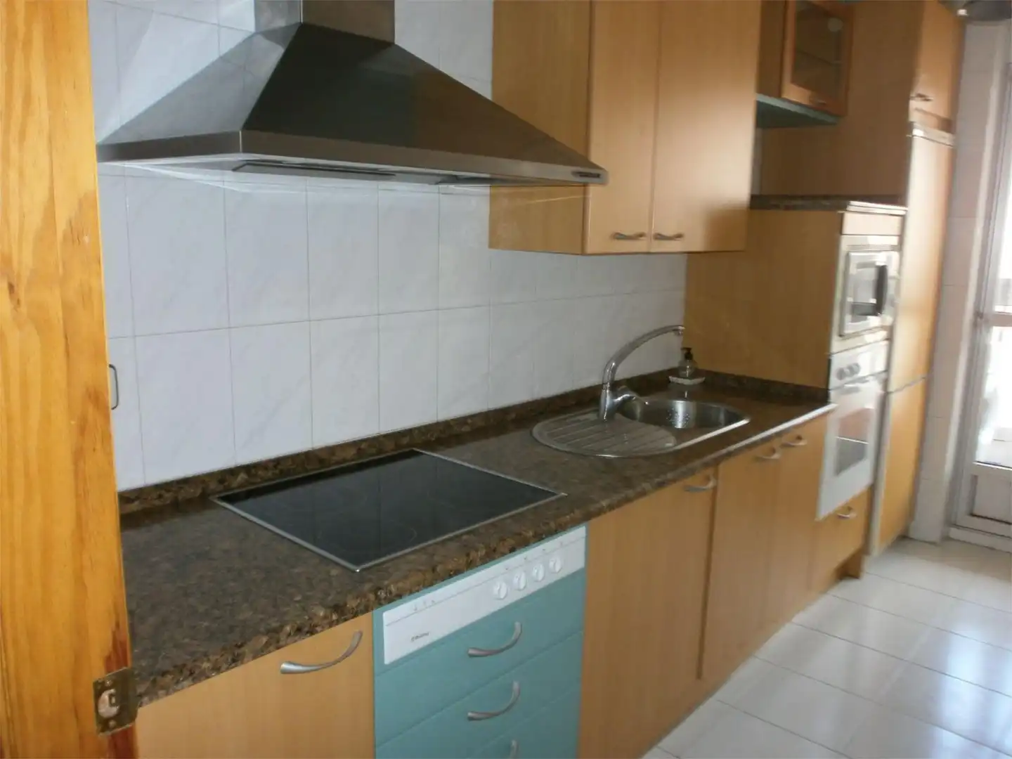 Flat for rent in Plaza los Pinos, 11, Los Pinos - El Pilar Flat for rent in Plaza los Pinos, 11, Los Pinos - El Pilar