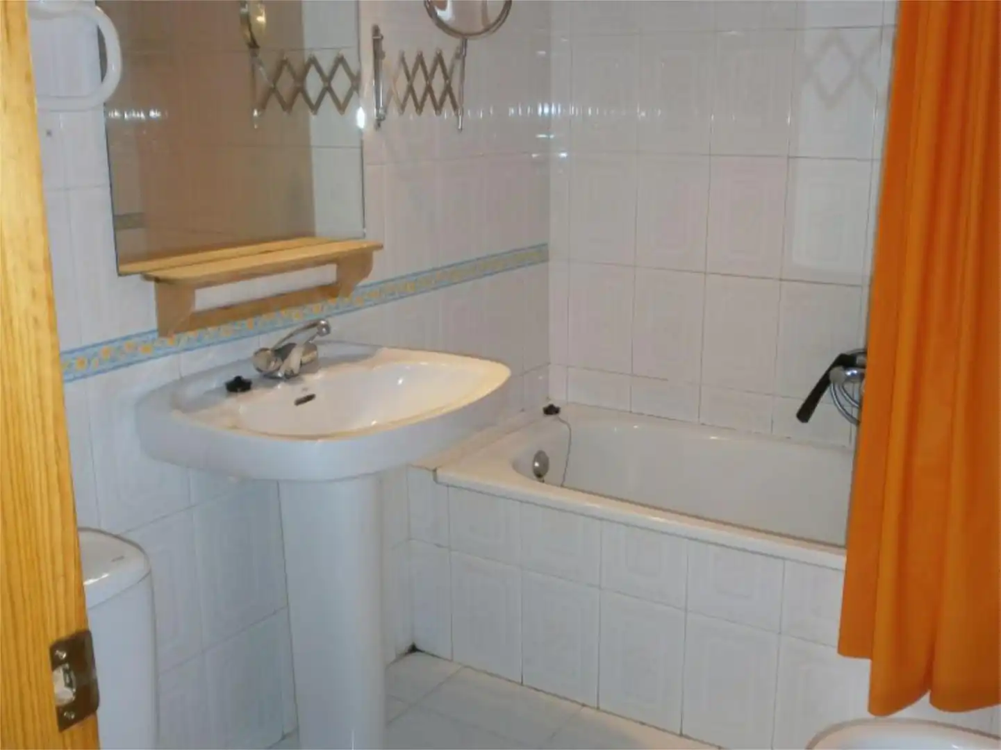 Flat for rent in Plaza los Pinos, 11, Los Pinos - El Pilar Flat for rent in Plaza los Pinos, 11, Los Pinos - El Pilar