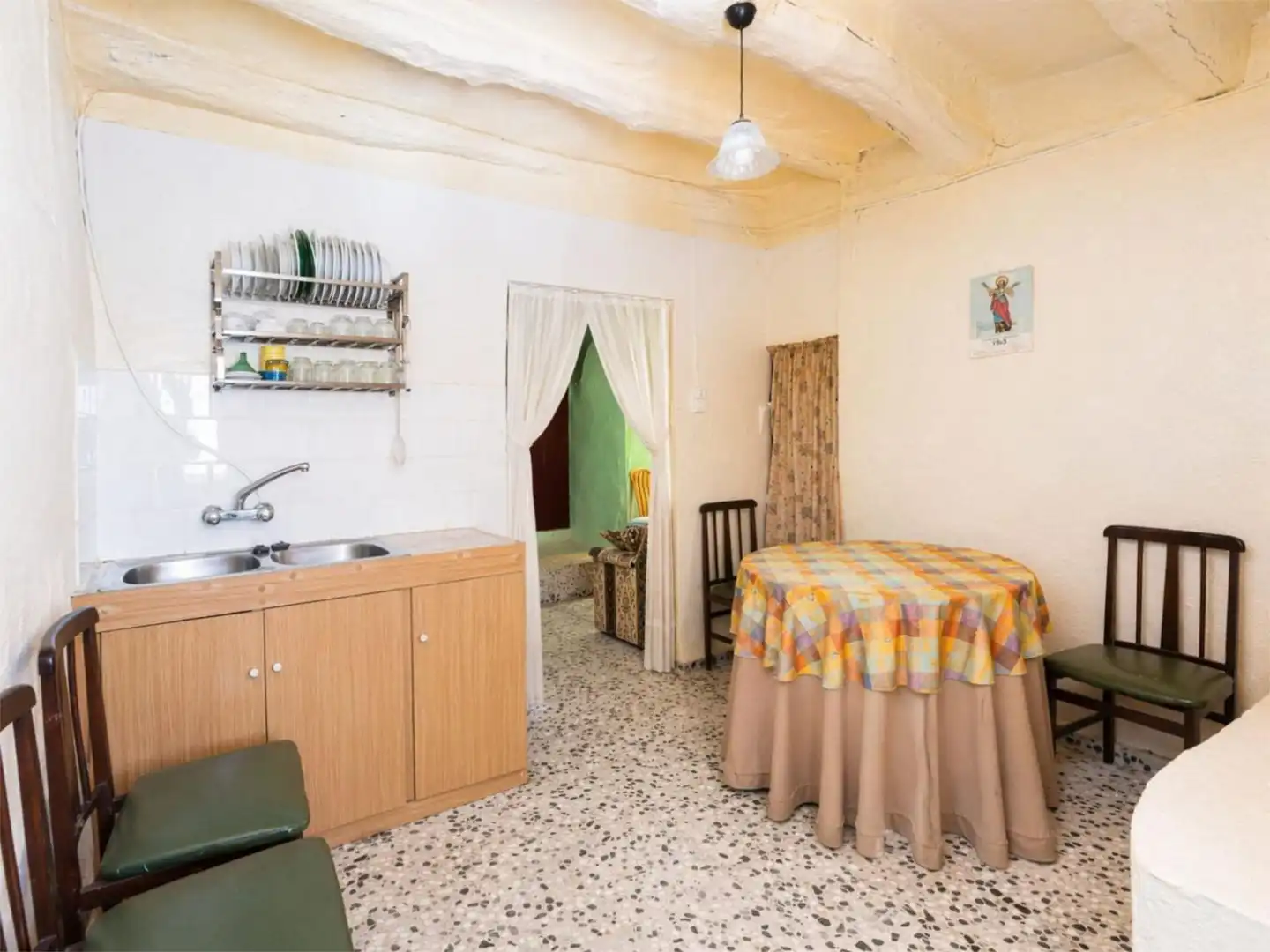 Casa adosada en venta en Calle Romano, 9, Gátova Cocina de Casa adosada en venta en Gátova con Terraza, Trastero y Amueblado