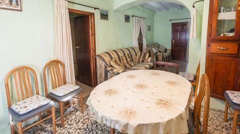 Foto 2 de Casa adosada en venta en Calle Romano, 9, Gátova, Valencia