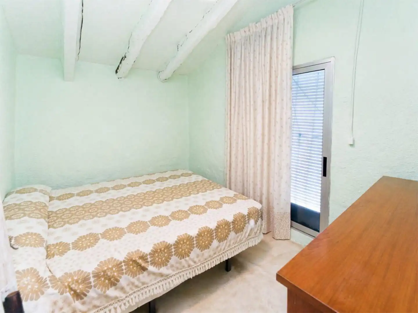 Casa adosada en venta en Calle Romano, 9, Gátova Habitación de Casa adosada en venta en Gátova con Terraza, Trastero y Amueblado