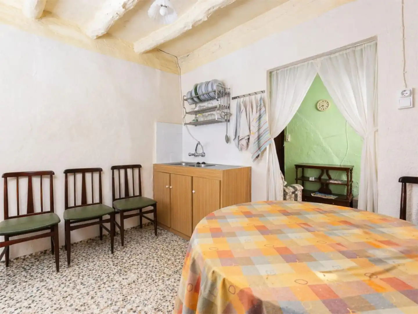 Casa adosada en venta en Calle Romano, 9, Gátova Cocina de Casa adosada en venta en Gátova con Terraza, Trastero y Amueblado
