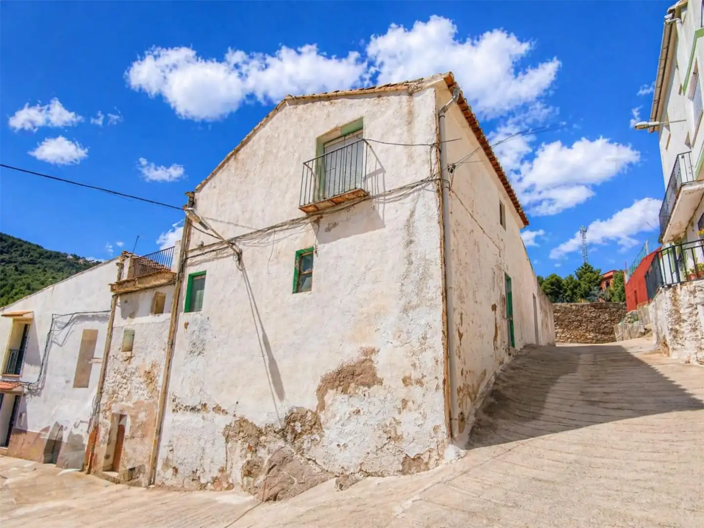 Casa adosada en venta en Calle Romano, 9, Gátova Vista exterior de Casa adosada en venta en Gátova con Terraza, Trastero y Amueblado