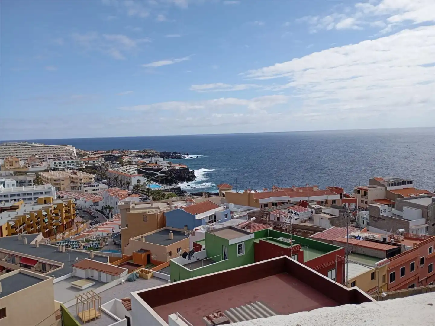 Flat for sale in Calle los Ángeles, 26, Puerto de Santiago Exterior view of Flat for sale in Santiago del Teide with Storage room, Furnished and Balcony