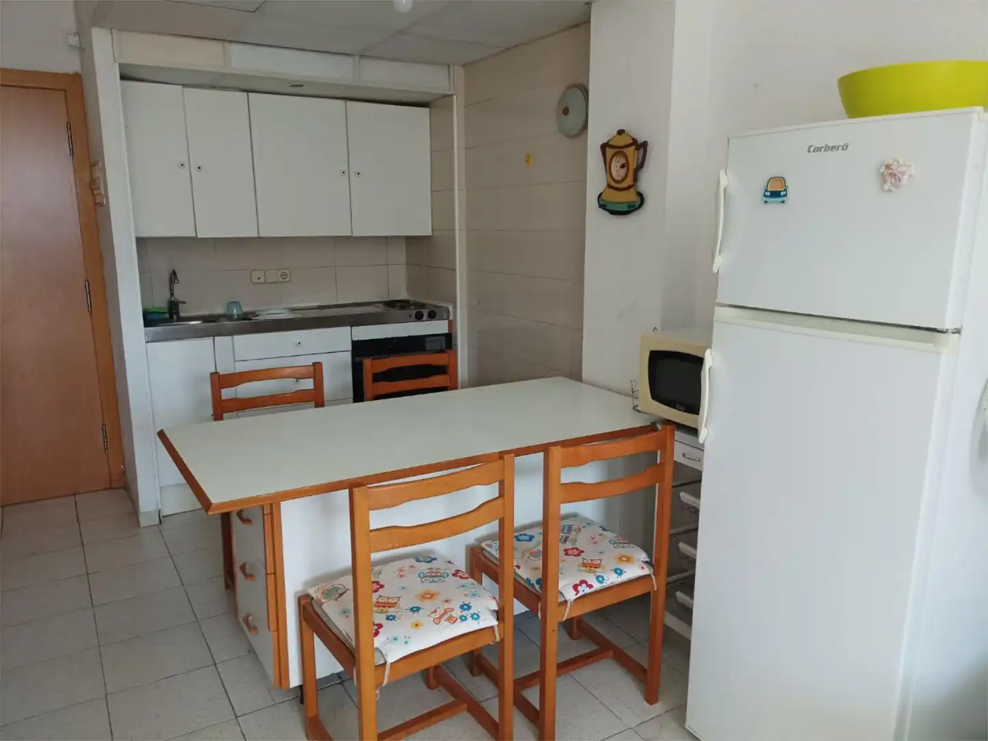 Wohnung zur Miete in Carrer de Tramuntana, 2, Calella Küche von Wohnung zur Miete in Calella mit Schwimmbad, Möbliert und Balkon