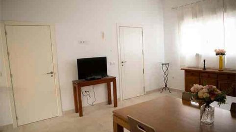 Foto 2 de Apartamento de alquiler en Montijo, Badajoz