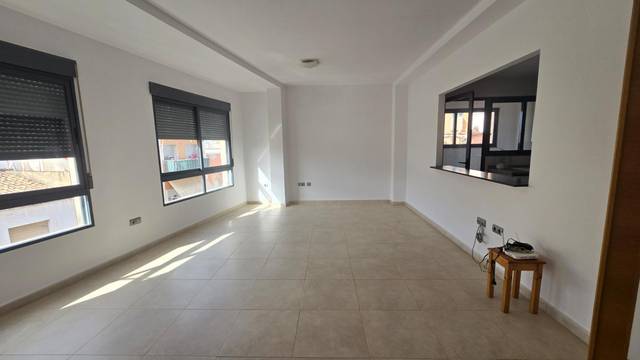 Piso en Venta en Travesía Papa Pío XII, 3 en Oliva pueblo