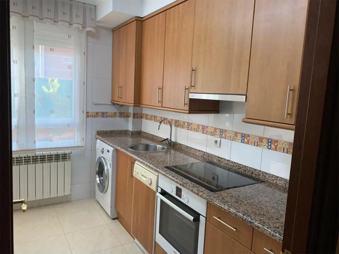 Cuina de Pis en venda en Nájera amb Calefacció, Parquet i Terrassa