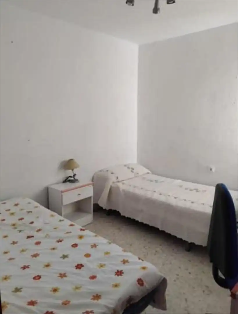 Piso en venta en San José de la Rinconada Habitación de Piso en venta en La Rinconada