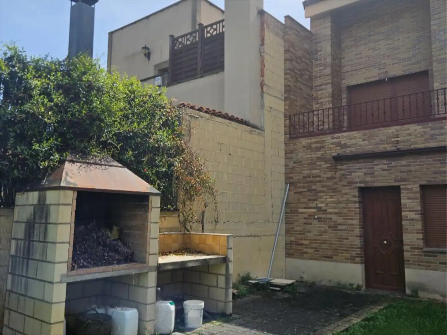 Vista exterior de Piso en venta en Nájera con Calefacción, Jardín privado y Parquet