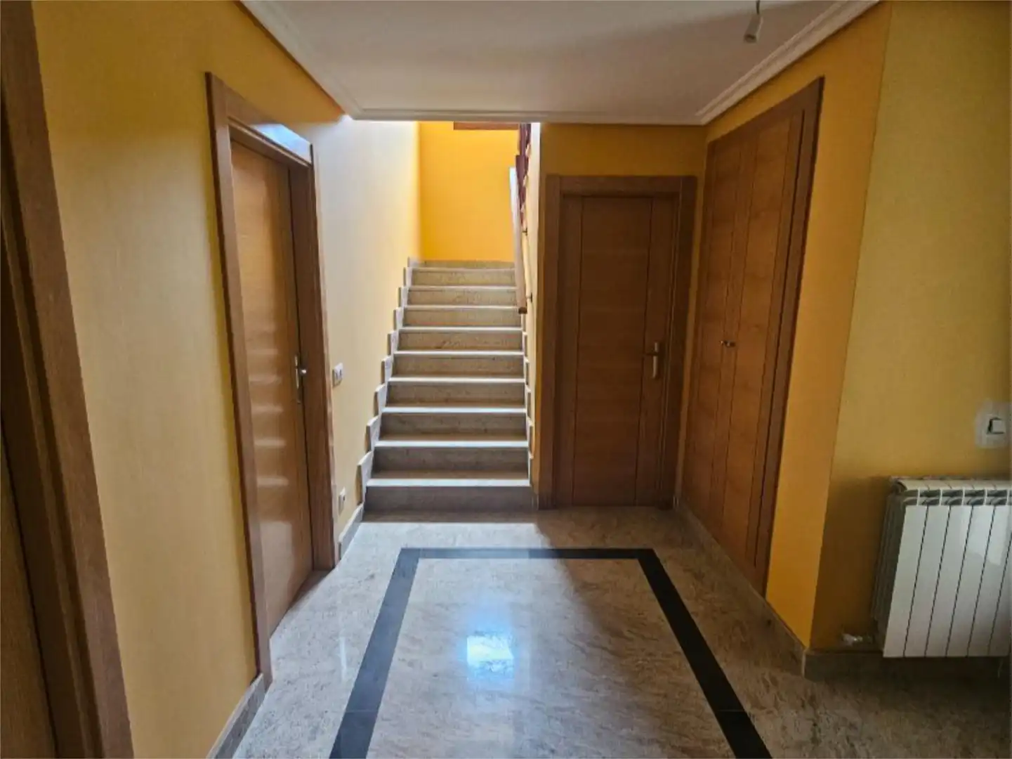Piso en venta en Nájera con Calefacción, Jardín privado y Parquet