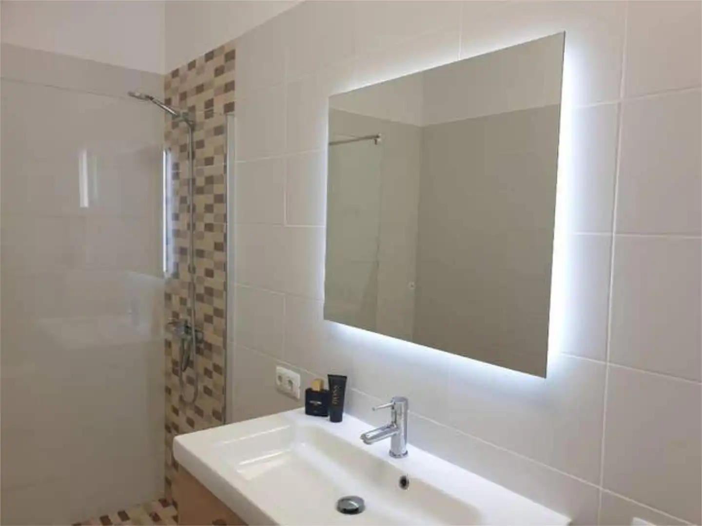 Bathroom of Houses for sale in Arico  with Terrace and Swimming Pool