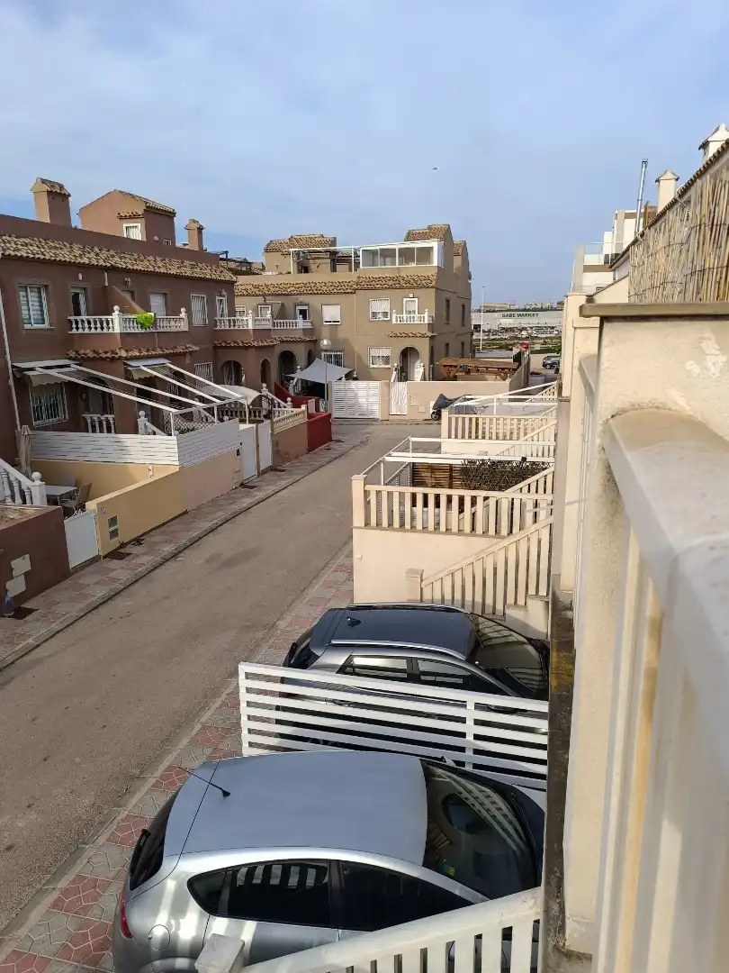 Dúplex de alquiler en Carrer de Creta, 80, Gran Alacant Terraza de Dúplex de alquiler en Santa Pola con Aire acondicionado, Terraza y Balcón