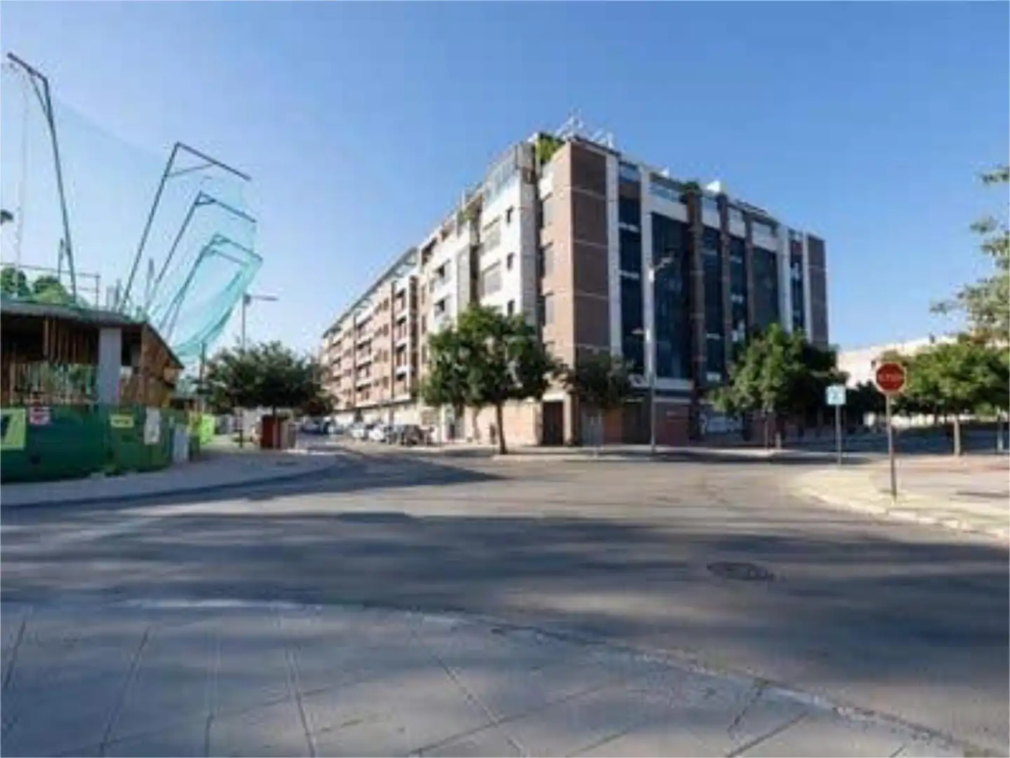 Außenansicht von Wohnung zum Verkauf in Armilla mit Terrasse und Schwimmbad