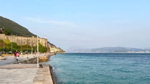 Foto 2 de Piso en venta en Calle Santander, 4, Santoña, Cantabria