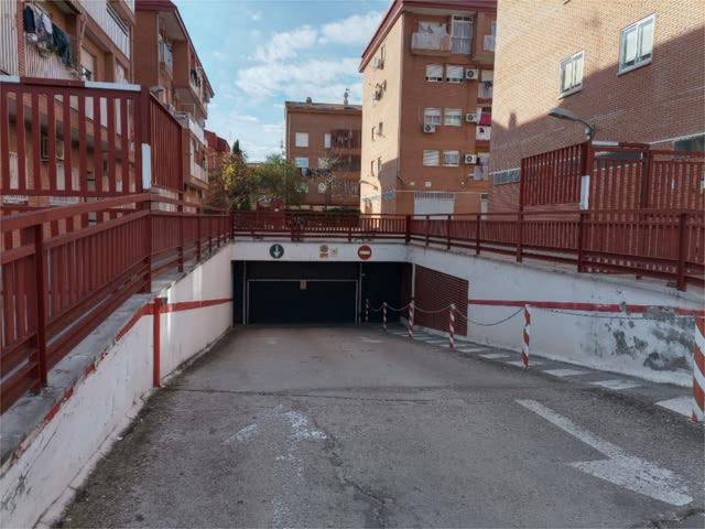 Garaje en Alquiler en La Estación