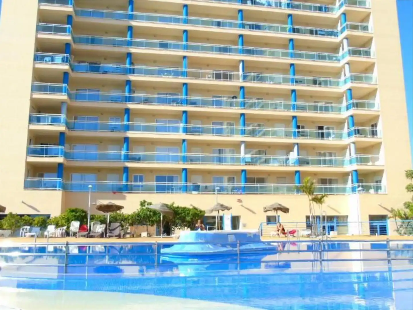 Apartament en venda a Calle Ingeniero Juan Garcia, 1a, Puerto Deportivo Piscina de Apartament en venda en Guardamar del Segura amb Aire condicionat, Terrassa i Balcó