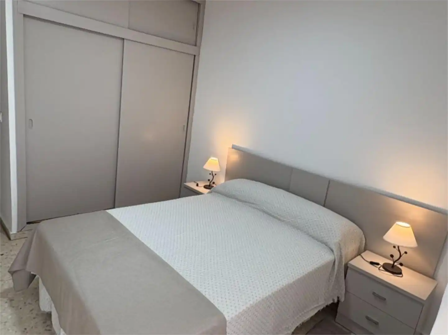 Room in Calle Canarias, 14, La Estación Room in Calle Canarias, 14, La Estación