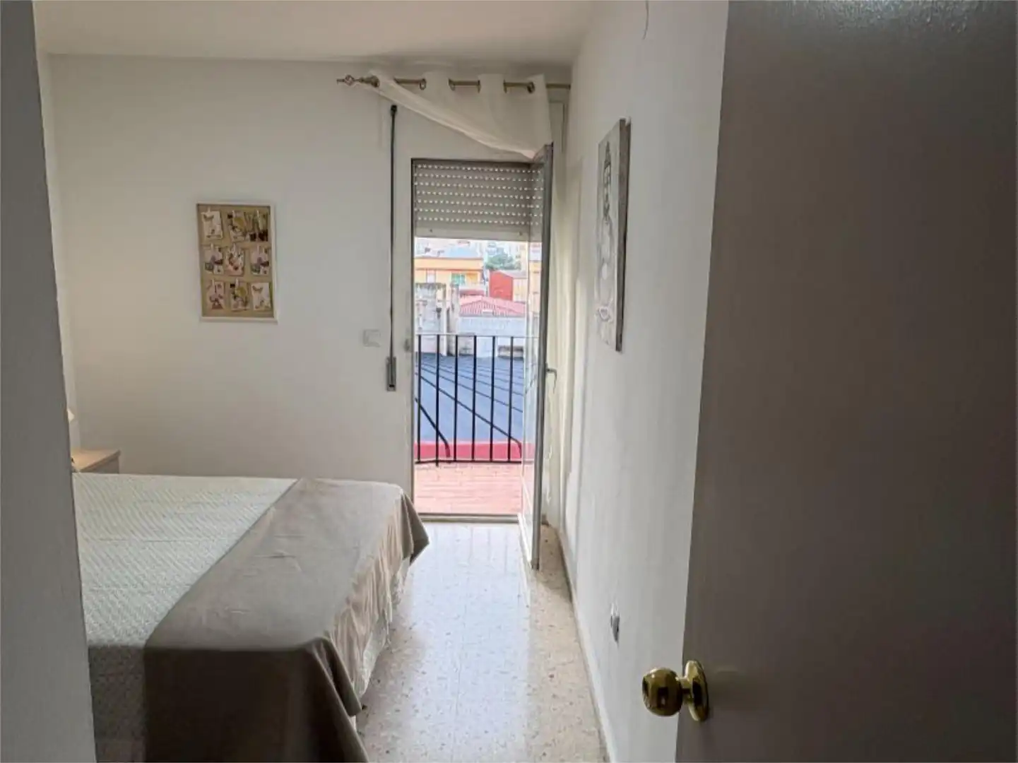 Room in Calle Canarias, 14, La Estación Room in Calle Canarias, 14, La Estación