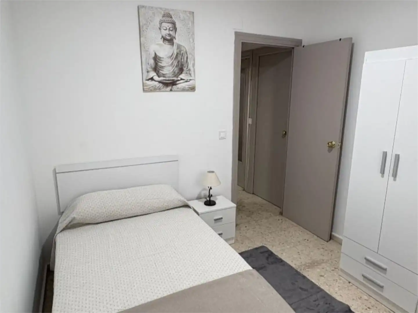 Room in Calle Canarias, 14, La Estación Room in Calle Canarias, 14, La Estación