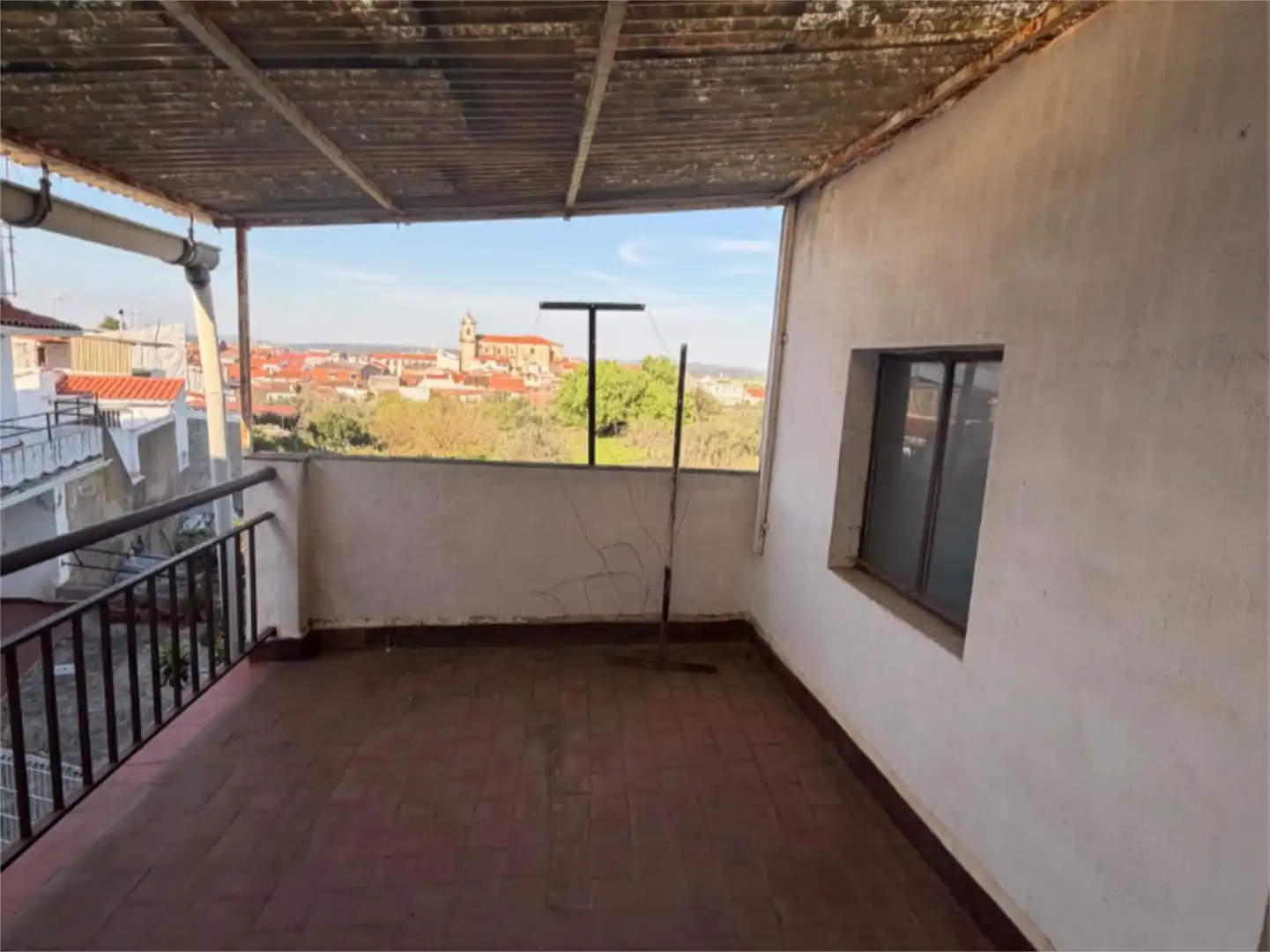 Piso en venta en Calle Serván Tejeda, 43, San Vicente de Alcántara Terraza de Piso en venta en San Vicente de Alcántara con Terraza y Balcón