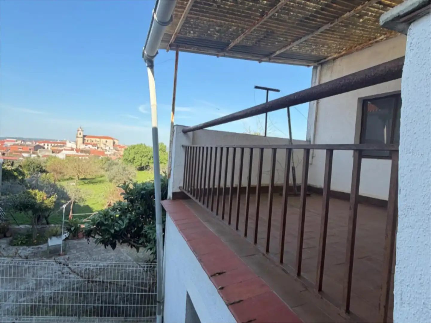 Piso en venta en Calle Serván Tejeda, 43, San Vicente de Alcántara Terraza de Piso en venta en San Vicente de Alcántara con Terraza y Balcón