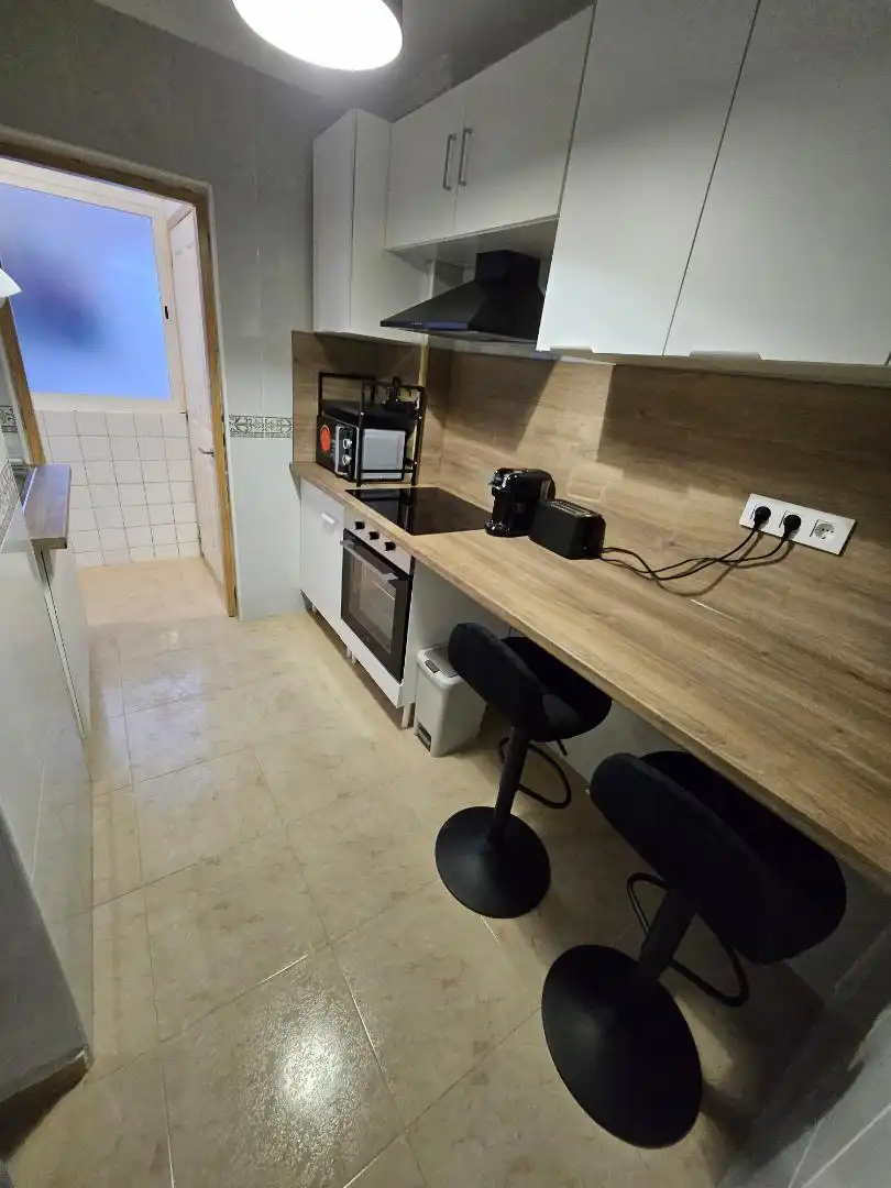 Habitació a Calle Arzobispo Paulo, 1, Este Cuina de Pis per a compartir en Mérida