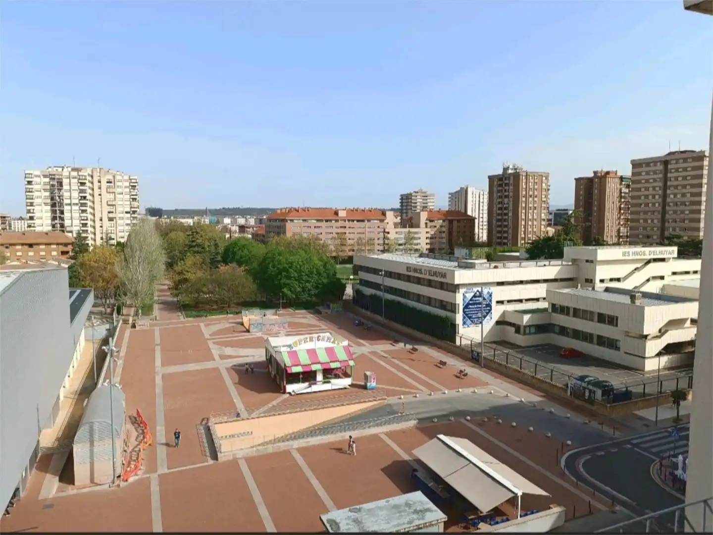 Außenansicht von Dachboden zum Verkauf in  Logroño mit Terrasse
