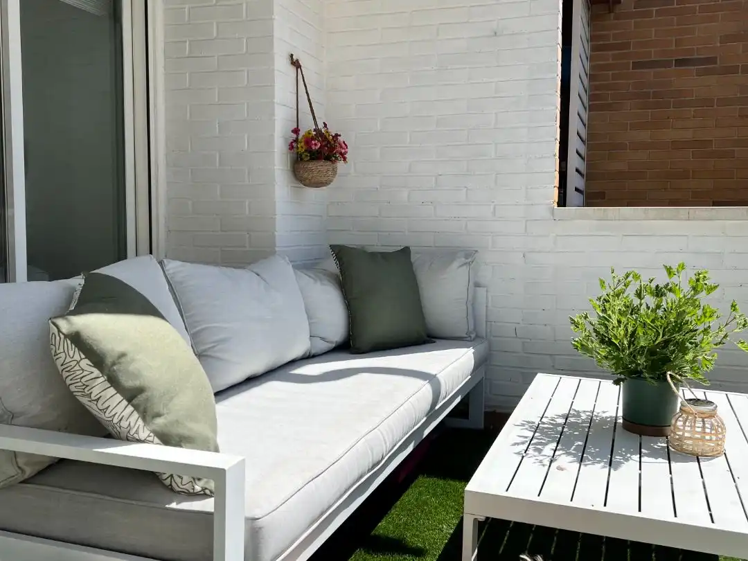 Balcony of Flat for sale in Boadilla del Monte  with Air Conditioner, Terrace and Swimming Pool