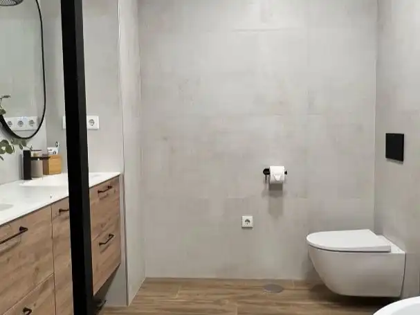 Bathroom of Flat for sale in Boadilla del Monte  with Air Conditioner, Terrace and Swimming Pool