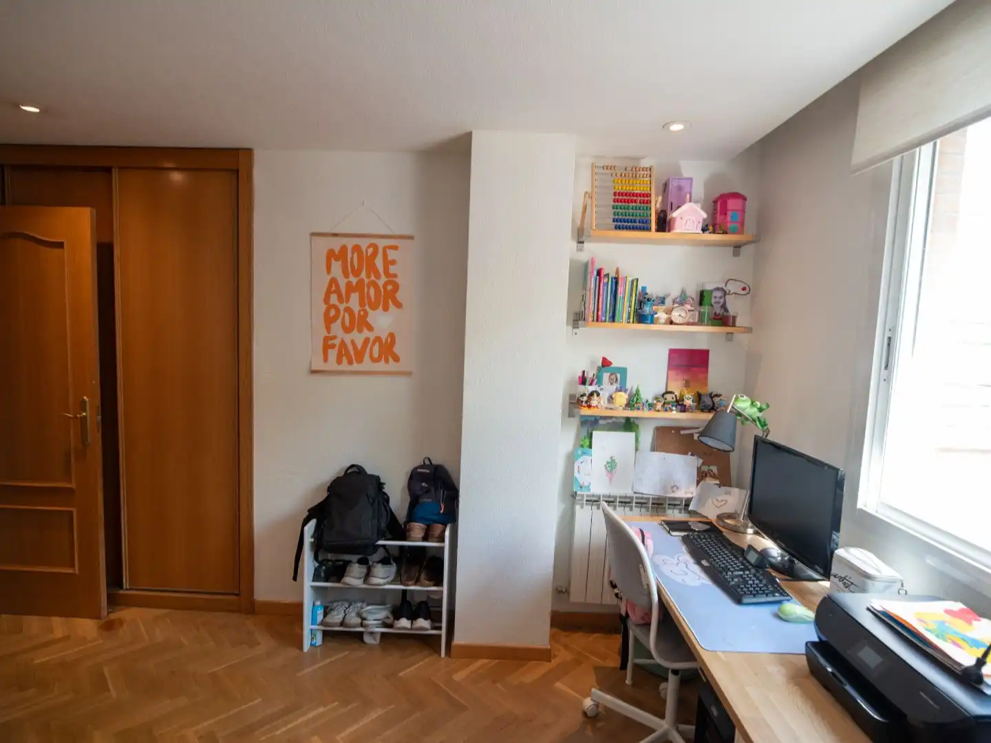 Bedroom of Flat for sale in Boadilla del Monte  with Air Conditioner, Terrace and Swimming Pool