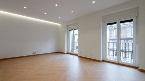 Foto 2 de Piso en venta en Calle de Cadarso, 4, Argüelles, Madrid Capital