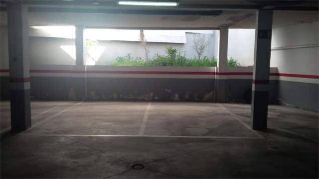 Garaje en Alquiler en Centro