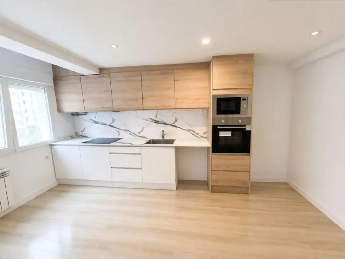 Flat for sale in Calle Don Víctor Quintanar, 6, La Ería