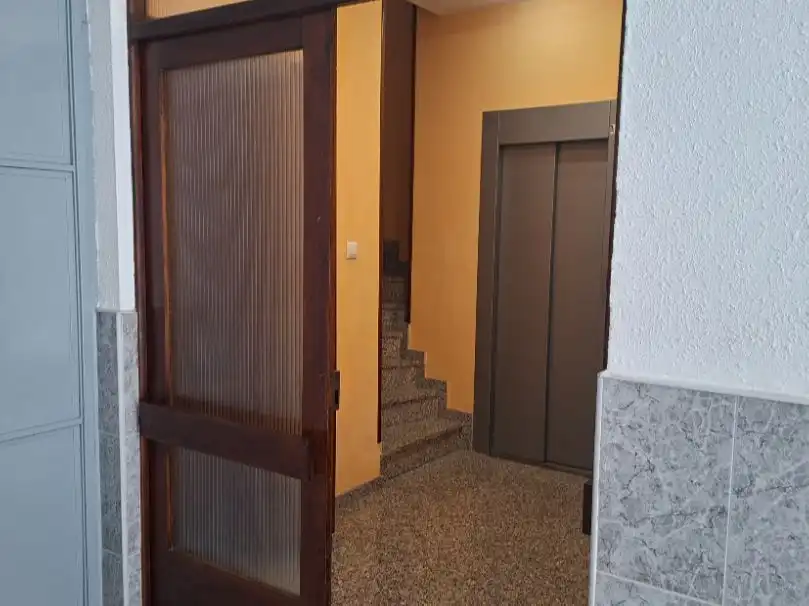 Wohnung zum Verkauf in Calle Don Víctor Quintanar, 6, La Ería Wohnung zum Verkauf in Oviedo mit Balkon