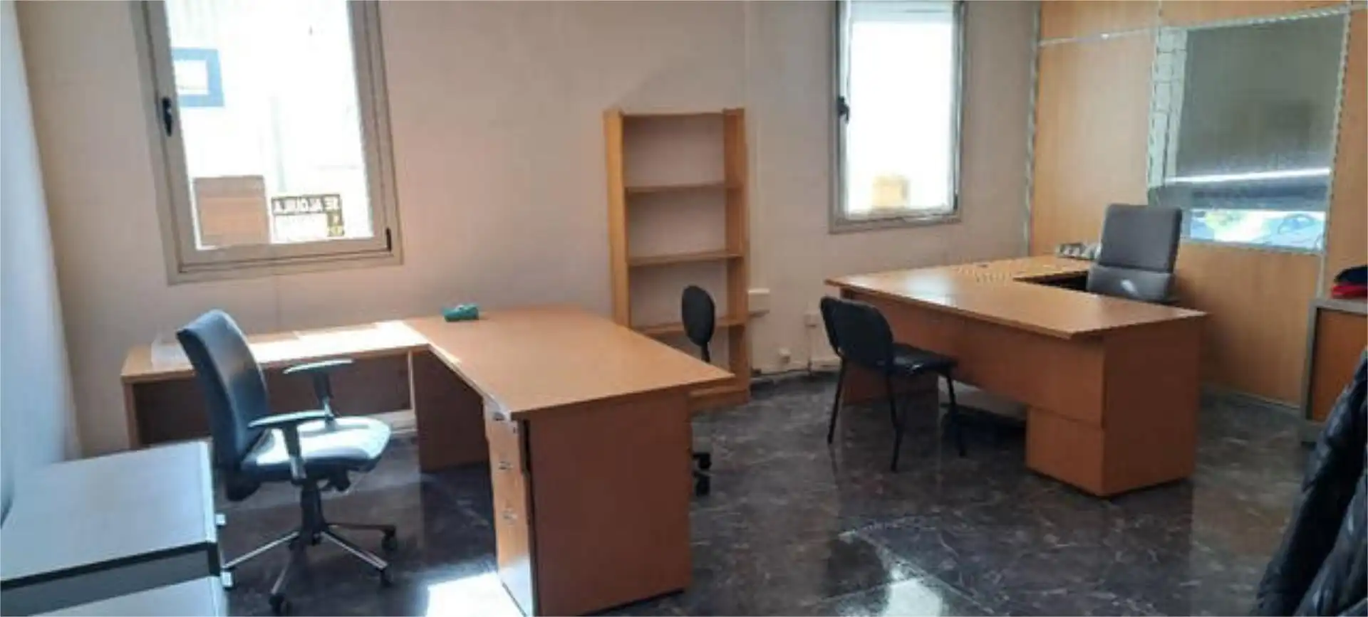Fabrikhallen zur Miete in Viella - Granda - Meres Fabrikhallen zur Miete in Siero
