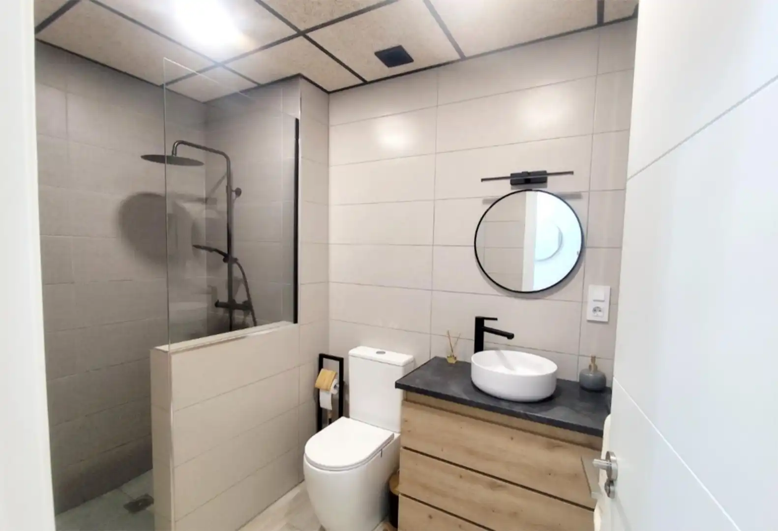 Detached homes for sale in Calle Asunción, 15, Sagrado Corazón Bathroom of Detached homes for sale in Molina de Segura with Air Conditioner and Terrace