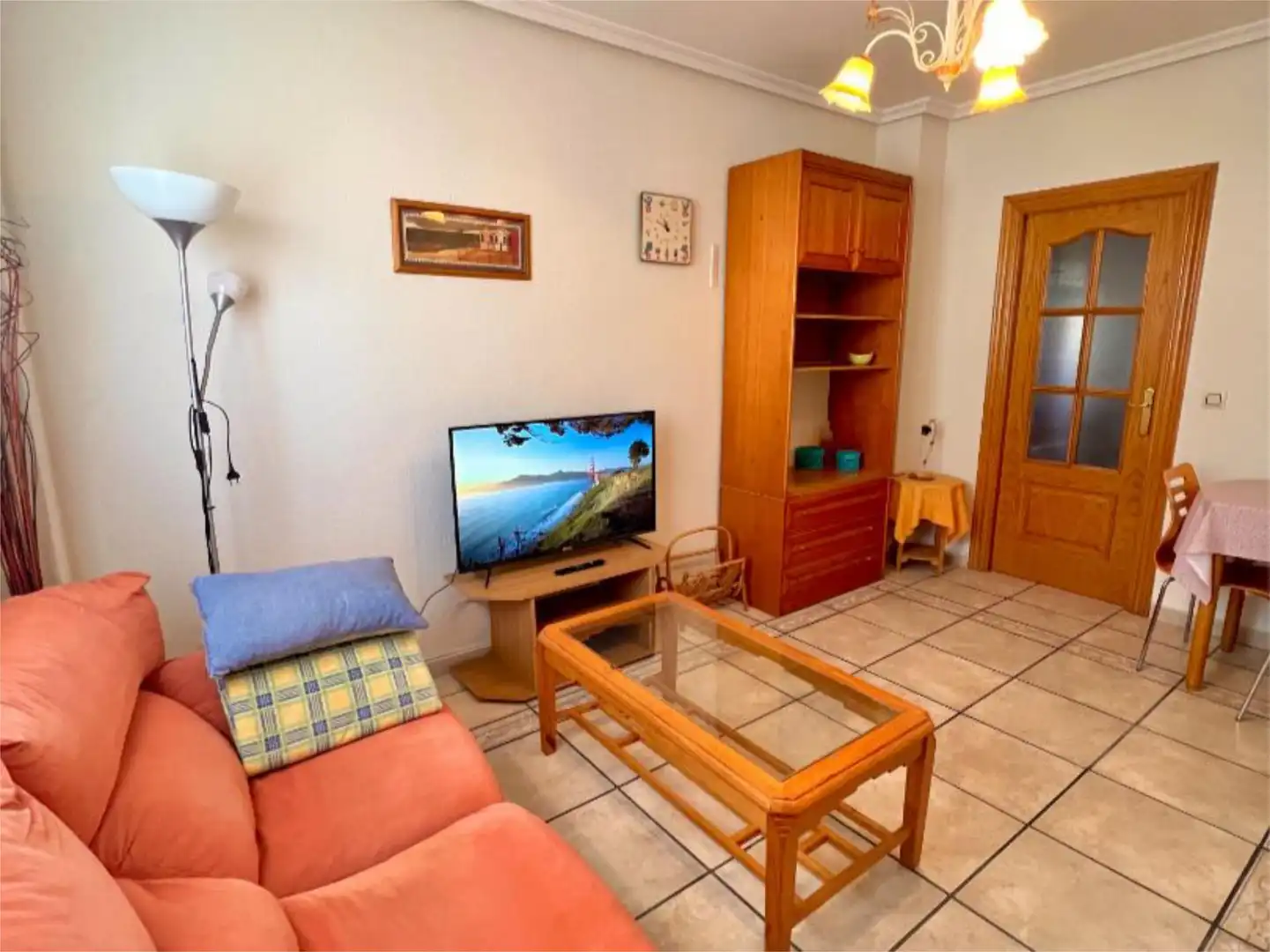 Sala d'estar de Pis de lloguer en Ávila Capital amb Moblat