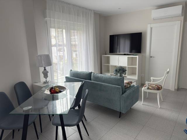 Piso en Alquiler en Rúa da Paz, 24 en A Pobra do Caramiñal