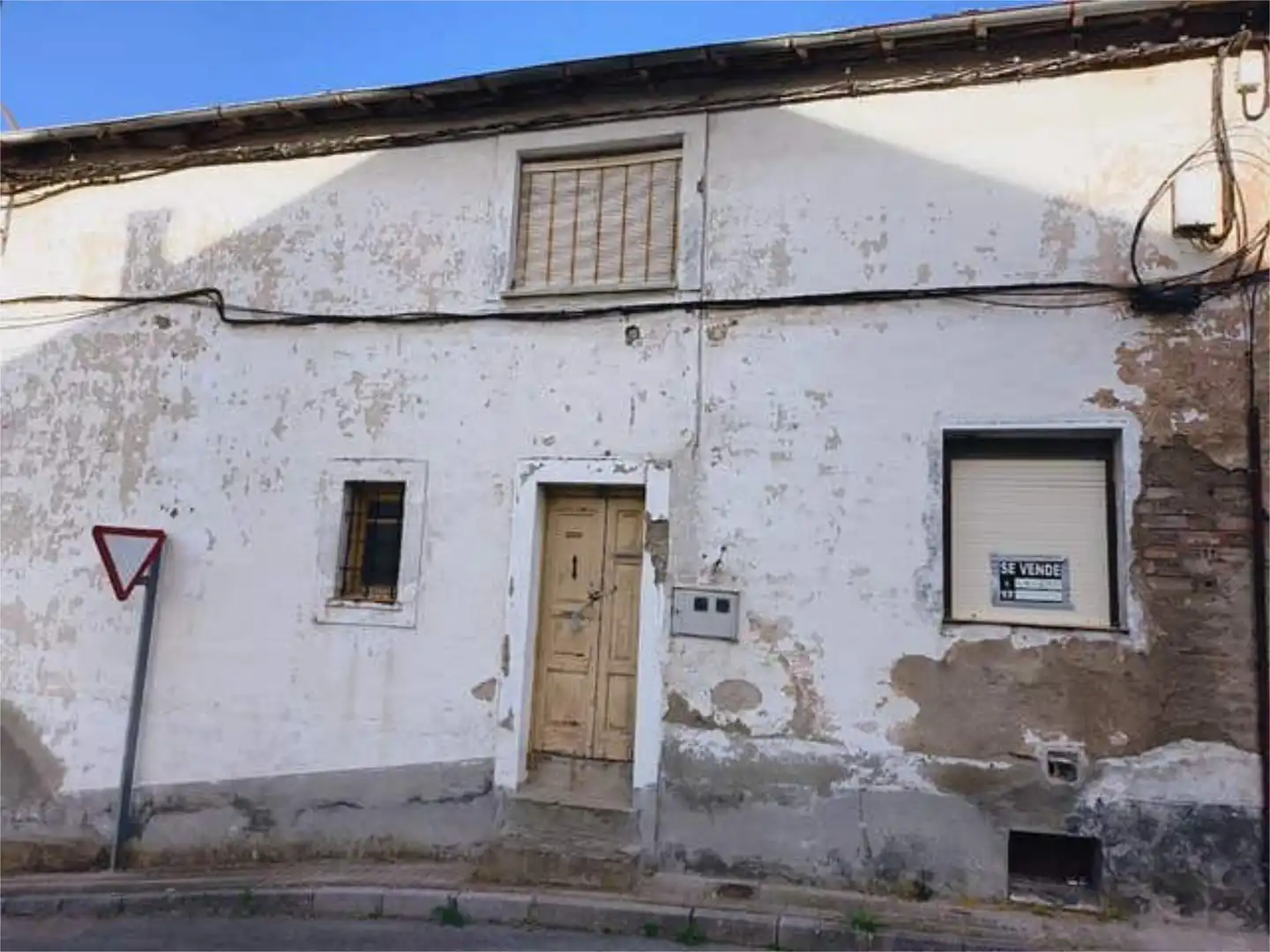 Vista exterior de Casa o chalet de alquiler en Castropodame con Calefacción, Trastero y Amueblado