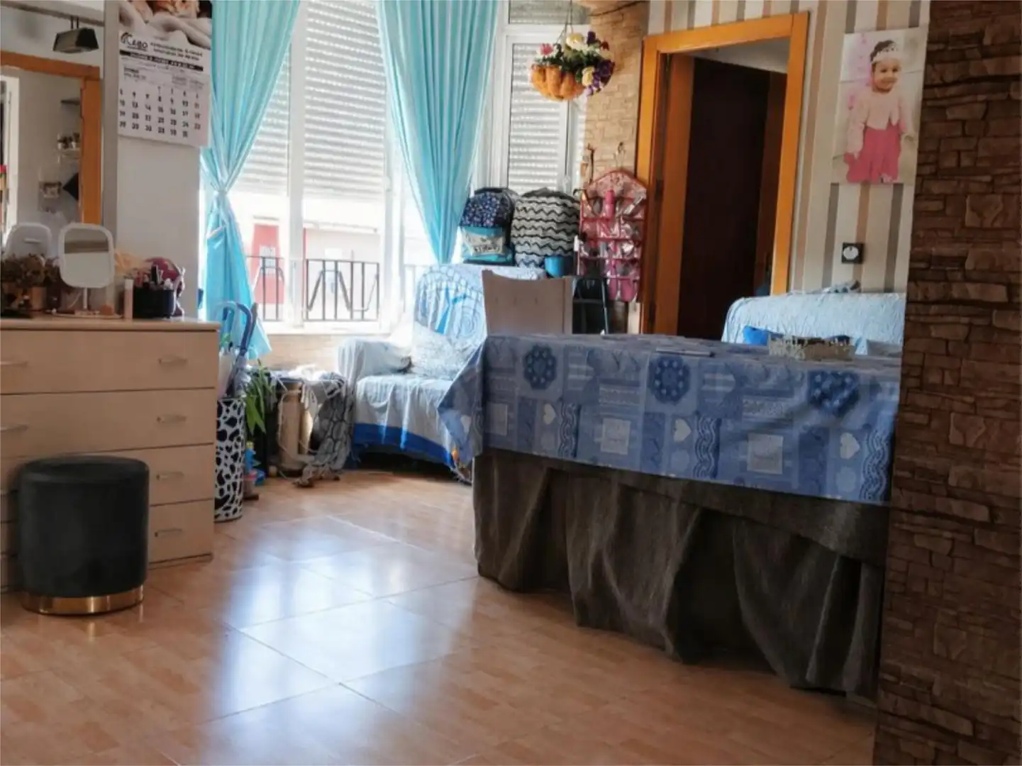 Bedroom of Flat for sale in Sevilla  with Air Conditioner, Terrace and Storage room