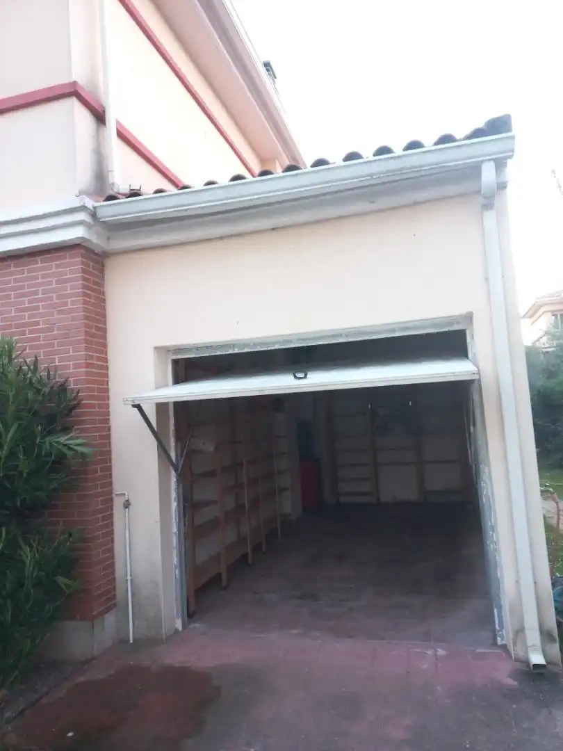 Casa o xalet en venda a Avenida de las Viñuelas, 31, Colmenar del Arroyo Aparcament de Casa o xalet en venda en Colmenar del Arroyo amb Calefacció, Jardí privat i Traster