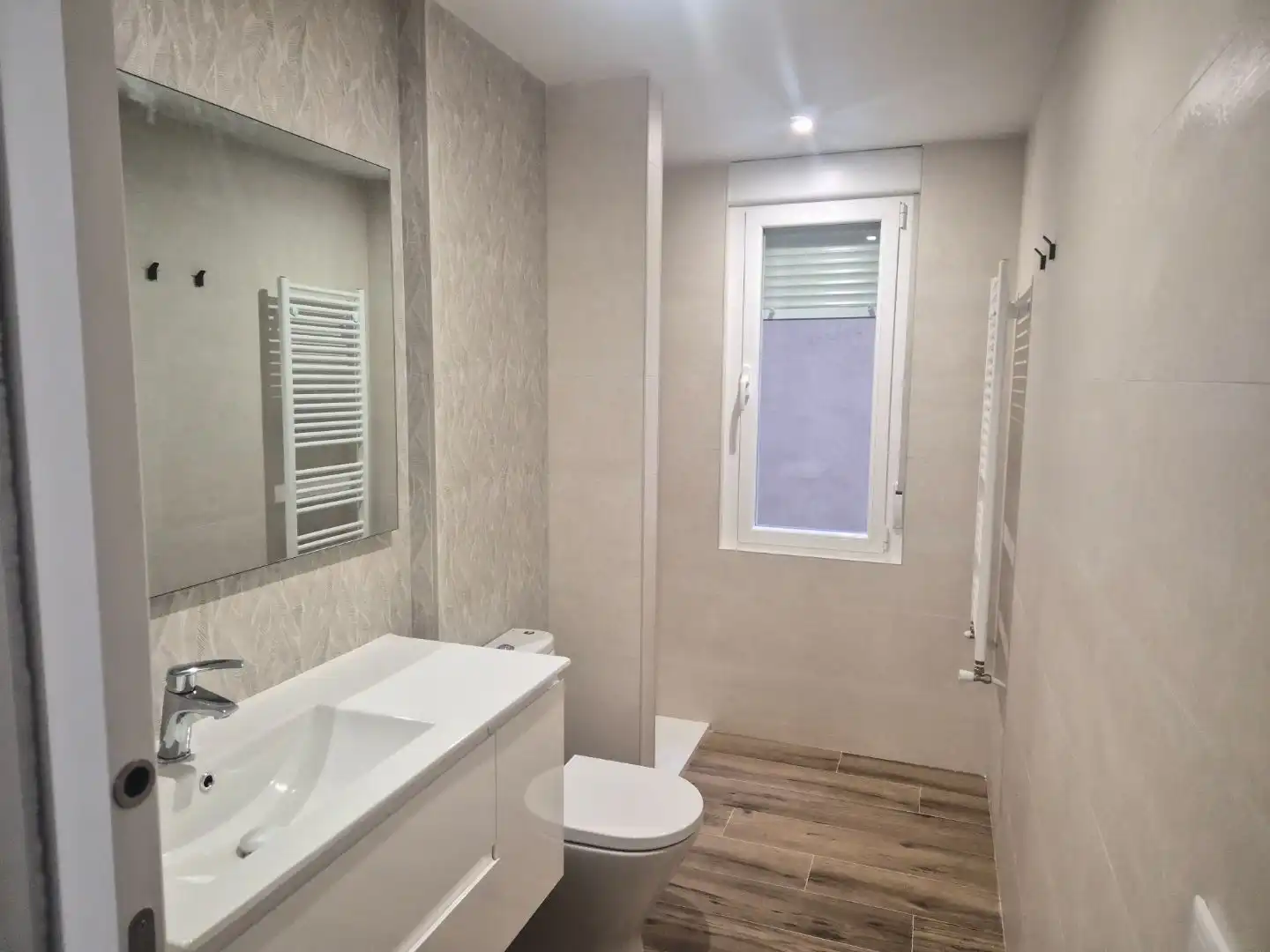 Wohnung zur Miete in Platz de la Fuente, 3, San Vicente - Las Úrsulas Badezimmer von Wohnung zur Miete in Salamanca Capital