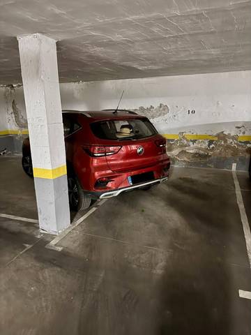 Garaje en Venta en Avenida del Padre Piquer, 18 en Aluche